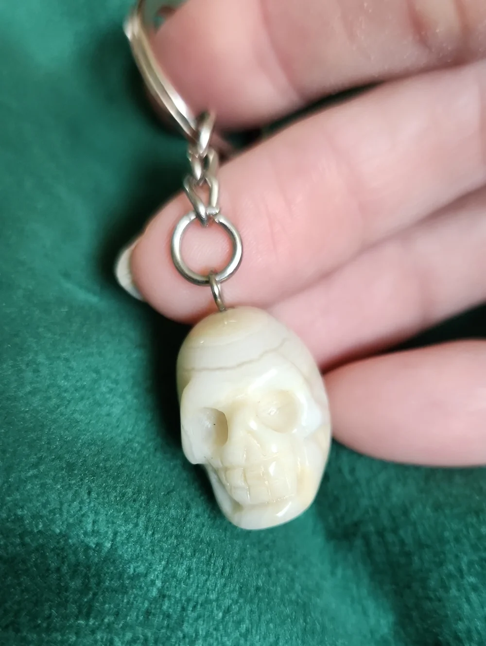 Skull Keychain,  NaturalCrazy Lace Agate Skull With Silver Tone Alloy Chain Ring